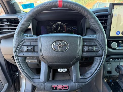 Used 2026 Toyota Sequoia TRD Pro AWD/4WD image 15