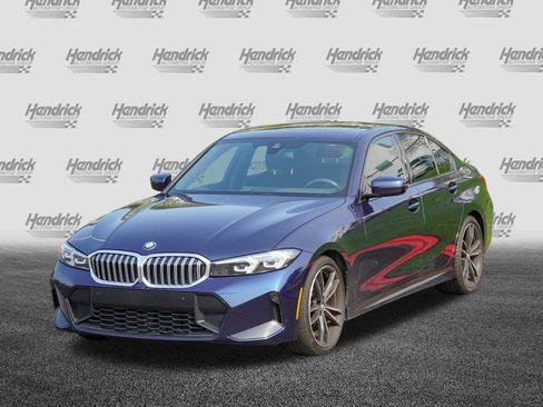 Used 2024 BMW 330i Sedan w/ M Sport Package RWD image 5