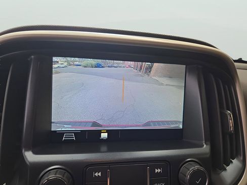 Used 2021 GMC Canyon Denali image 27