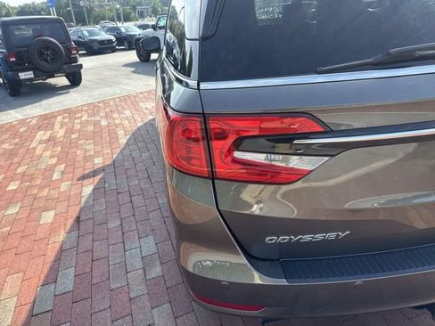 Used 2022 Honda Odyssey Touring image 10