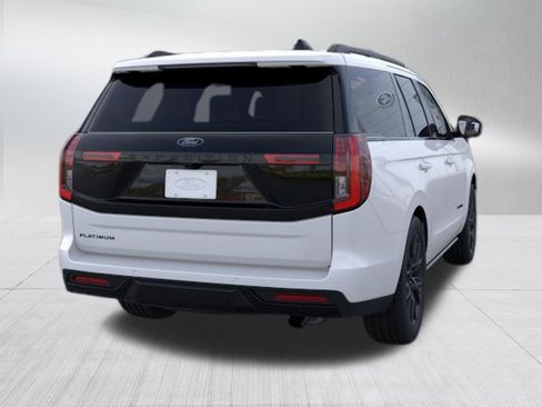 New 2026 Ford Expedition Platinum AWD/4WD image 8