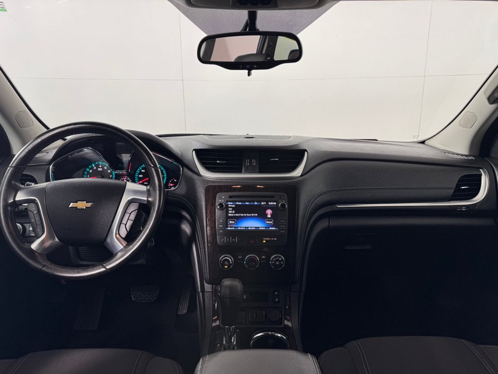 Used 2017 Chevrolet Traverse LT w/ Style and Technology Package AWD/4WD image 21