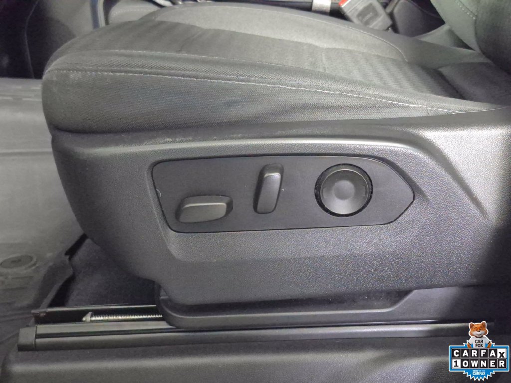 Used 2023 Chevrolet Silverado 1500 LT AWD/4WD image 17