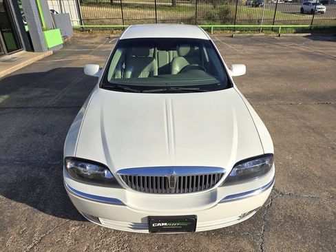 Used 2004 Lincoln LS RWD image 4
