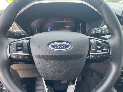 Used 2023 Ford Escape Active AWD/4WD image 16