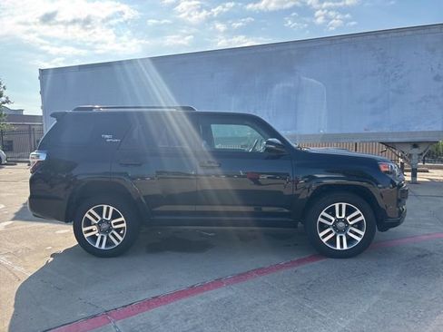 Used 2024 Toyota 4Runner TRD Sport w/ Technology Package AWD/4WD image 4