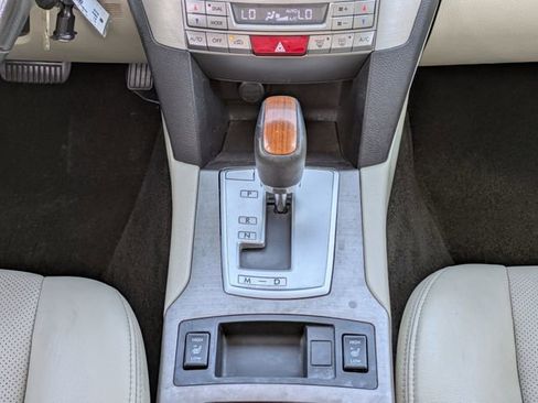 Used 2014 Subaru Outback 3.6R Limited image 15