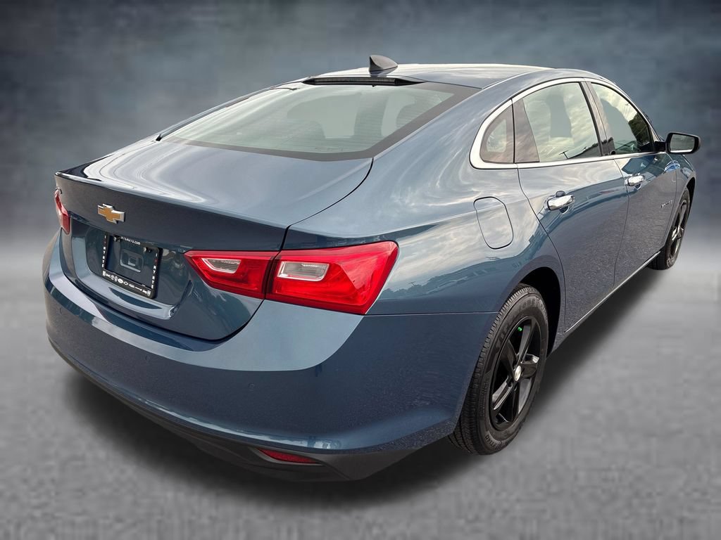 Used 2024 Chevrolet Malibu LS FWD image 5