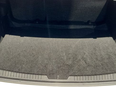 Used 2024 Chevrolet Malibu LT image 26