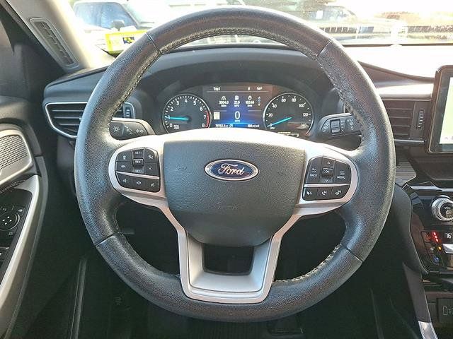 Certified 2021 Ford Explorer Limited w/ Equipment Group 301A AWD/4WD image 16
