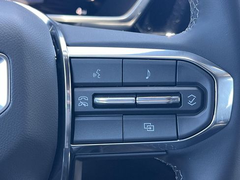 New 2026 GMC Canyon Elevation RWD image 14