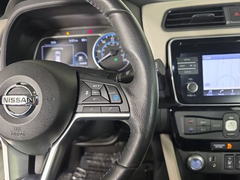 Used 2019 Nissan Leaf SL w/ SL Technology Package image 28
