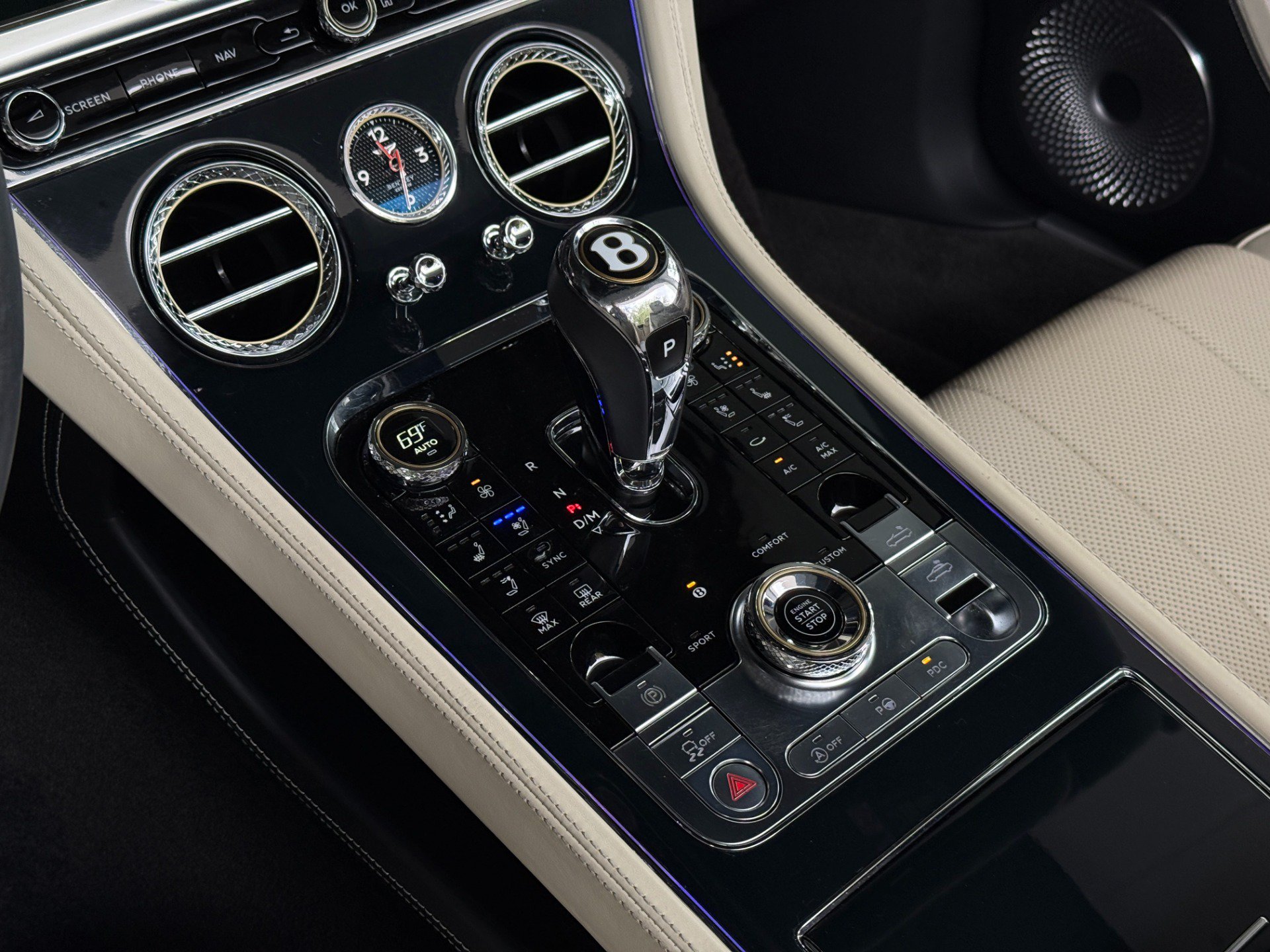 Used 2020 Bentley Continental GT AWD/4WD image 42