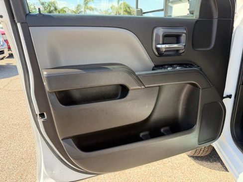 Used 2019 Chevrolet Silverado 2500 W/T w/ WT Convenience Package RWD image 24