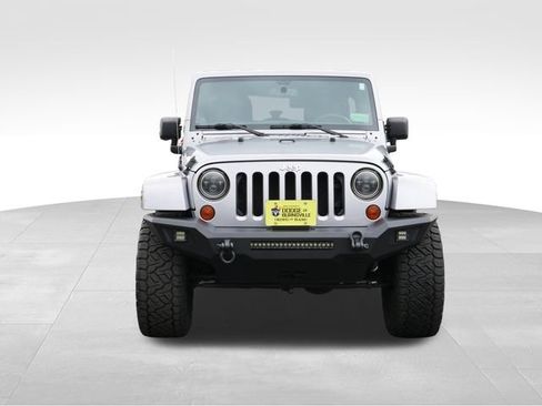 Used 2013 Jeep Wrangler Unlimited Sahara w/ Dual Top Group AWD/4WD image 2