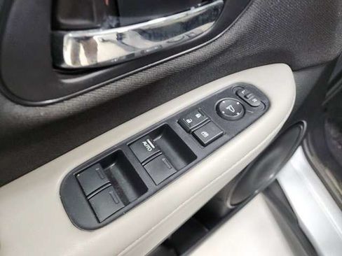 Used 2021 Honda HR-V LX image 21