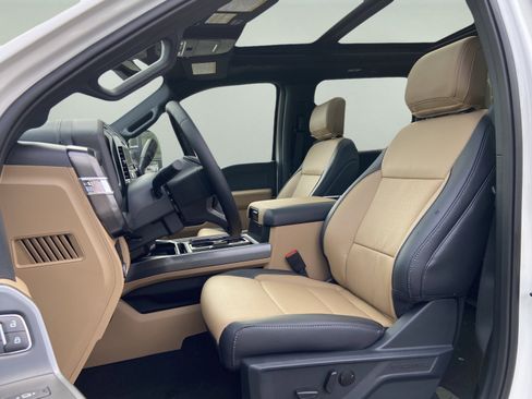 New 2026 Ford F250 Lariat w/ Lariat Ultimate Package image 10