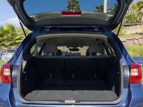 Used 2019 Subaru Outback 2.5i Premium image 21