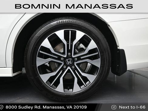 Used 2025 Honda Odyssey Elite image 16