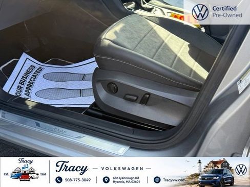 Certified 2023 Volkswagen Taos SE w/ Panoramic Sunroof Package AWD/4WD image 13