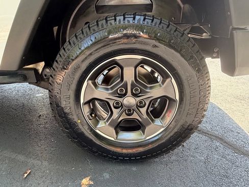 Used 2017 Jeep Wrangler Sport w/ Trailer Tow Group AWD/4WD image 31