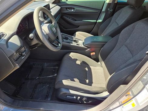 Certified 2025 Honda Accord SE image 13