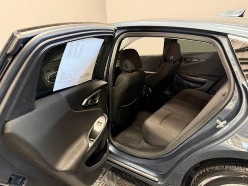 Used 2020 Chevrolet Malibu LT FWD image 18