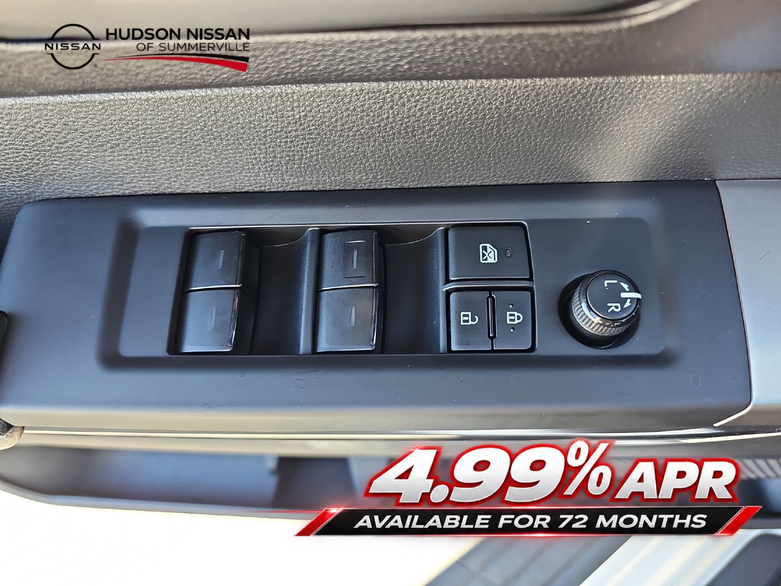 Used 2025 Toyota Tundra SR5 w/ SR5 Premium Package AWD/4WD image 27
