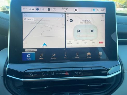 Used 2024 Jeep Compass Limited w/ Elite Group image 24