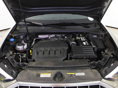 Used 2022 Audi Q3 2.0T Premium w/ Convenience Package image 6