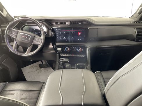 Used 2023 GMC Sierra 1500 AT4X image 17