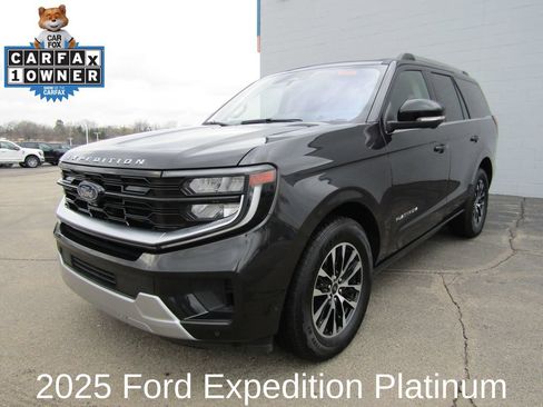 Certified 2025 Ford Expedition Platinum AWD/4WD image 2