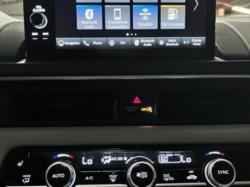 Used 2023 Honda Pilot Touring image 20