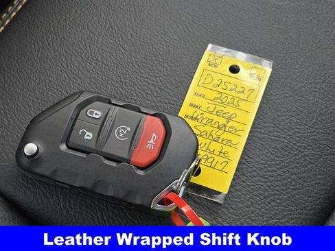 New 2025 Jeep Wrangler Sahara image 34