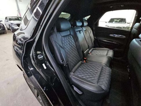 Used 2023 Genesis GV70 3.5T Sport w/ Sport Prestige Package AWD/4WD image 13