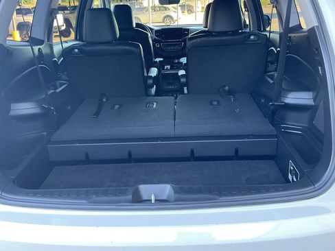 Used 2019 Honda Pilot Touring image 20