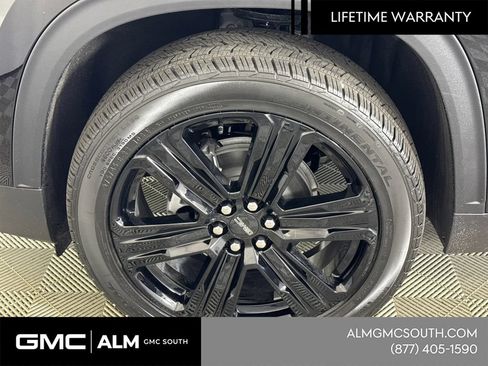 New 2026 GMC Acadia Elevation w/ Black Edition FWD image 13
