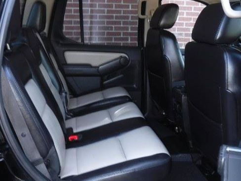 Used 2007 Ford Explorer Sport Trac Limited image 12