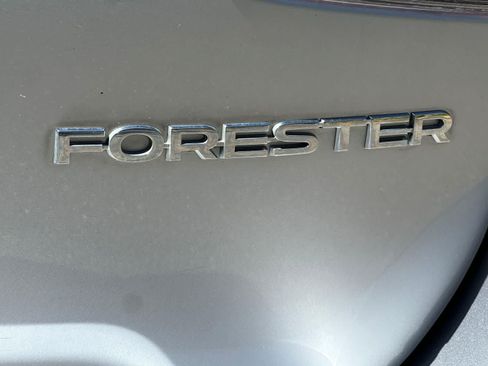 Used 2020 Subaru Forester Limited AWD/4WD image 6