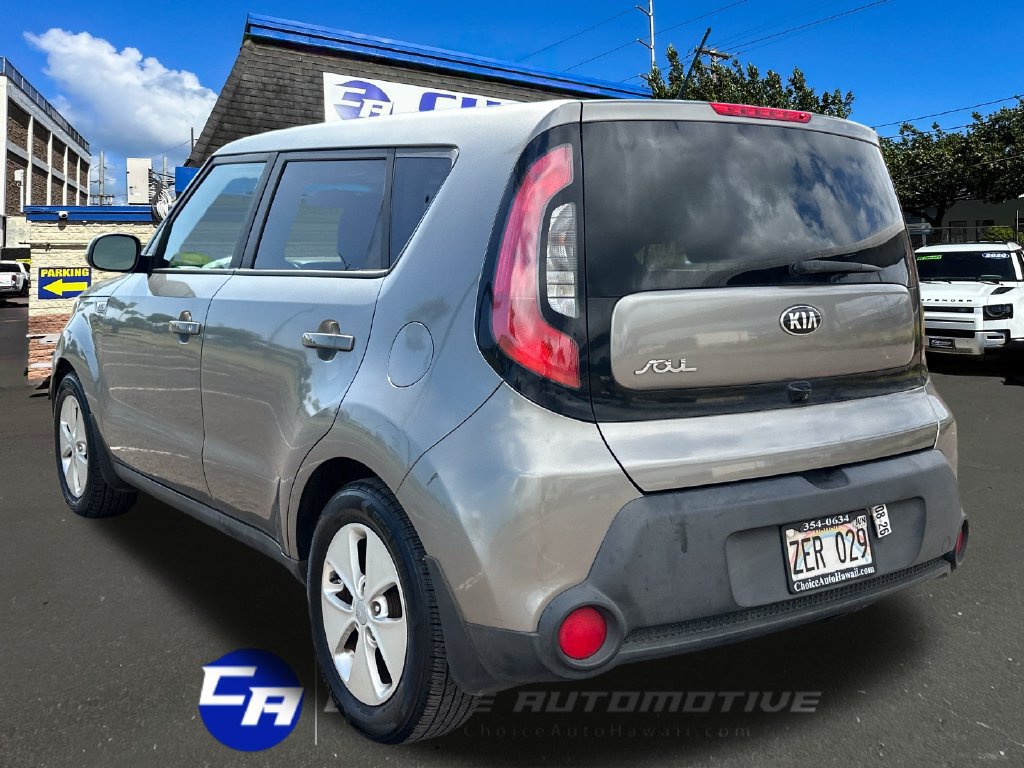 Used 2016 Kia Soul w/ Convenience Package FWD image 5