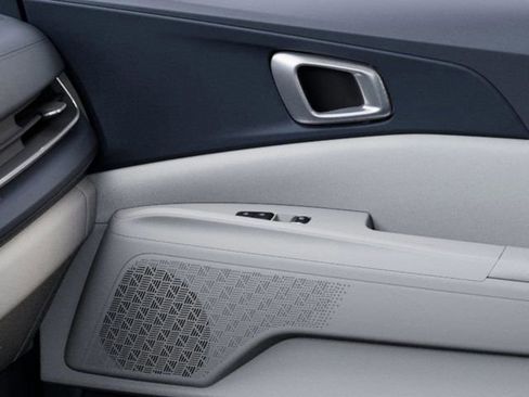 New 2026 Kia Carnival EX FWD image 25