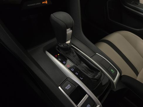 Used 2018 Honda Civic EX image 23
