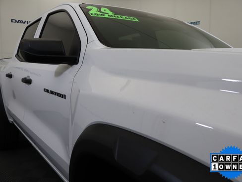 Used 2024 Chevrolet Colorado Trail Boss AWD/4WD image 4