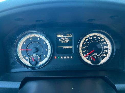 Used 2015 RAM 1500 Express AWD/4WD image 19