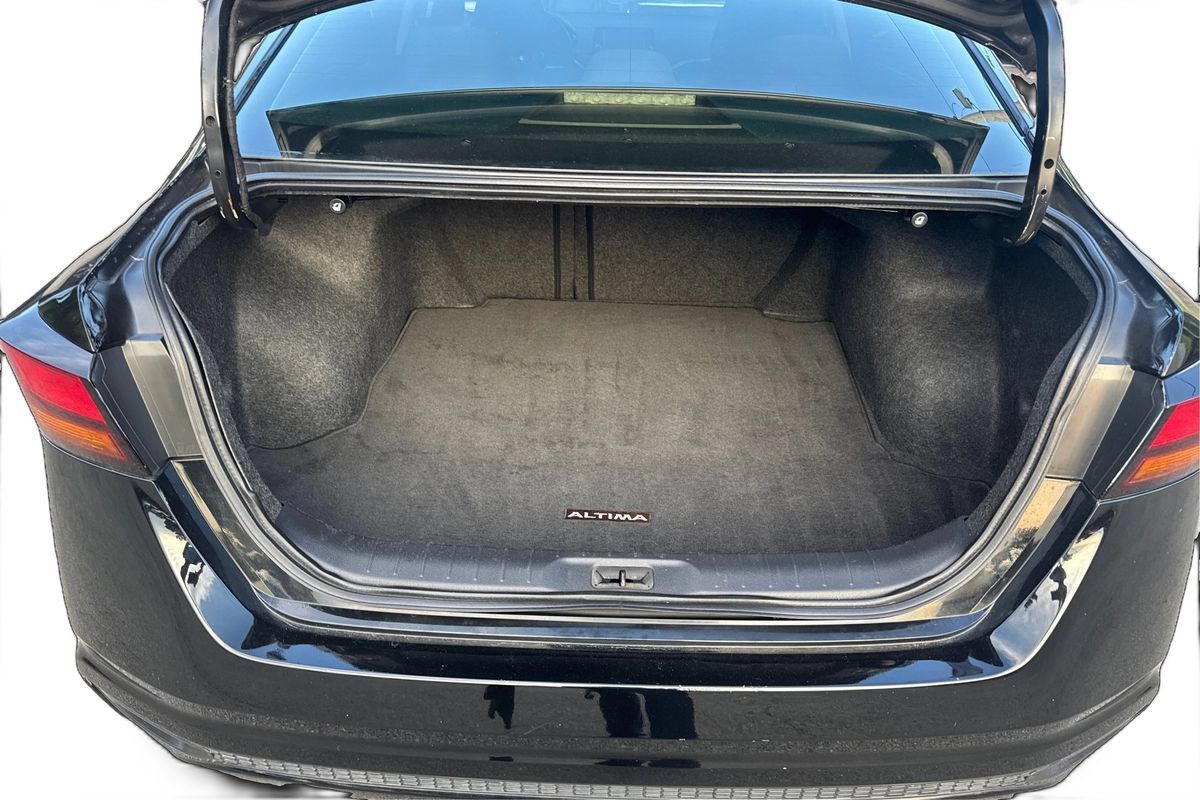 Used 2021 Nissan Altima 2.5 S FWD image 11