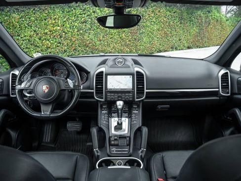 Used 2014 Porsche Cayenne Diesel image 44