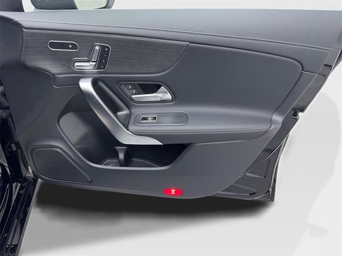 Used 2023 Mercedes-Benz CLA 250 4MATIC w/ Premium Package image 46