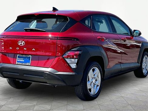 Certified 2024 Hyundai Kona SE FWD image 2