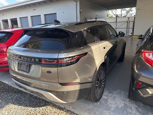 Used 2019 Land Rover Range Rover Velar R-Dynamic SE image 4
