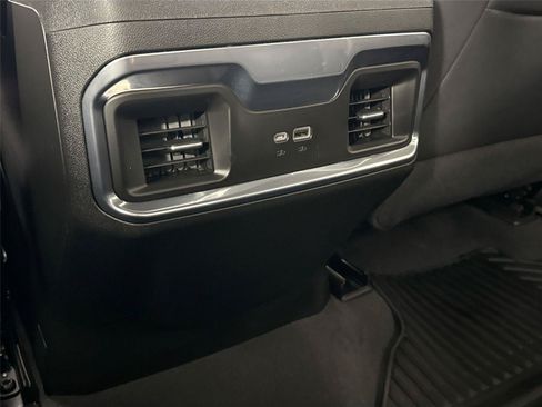 Used 2023 Chevrolet Silverado 1500 LTZ AWD/4WD image 35